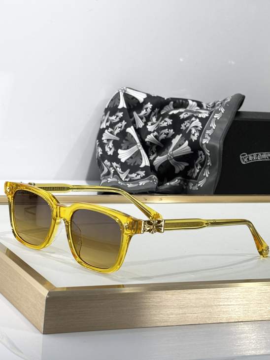 Picture of Chrome Hearts Sunglasses _SKUfw71074568fw